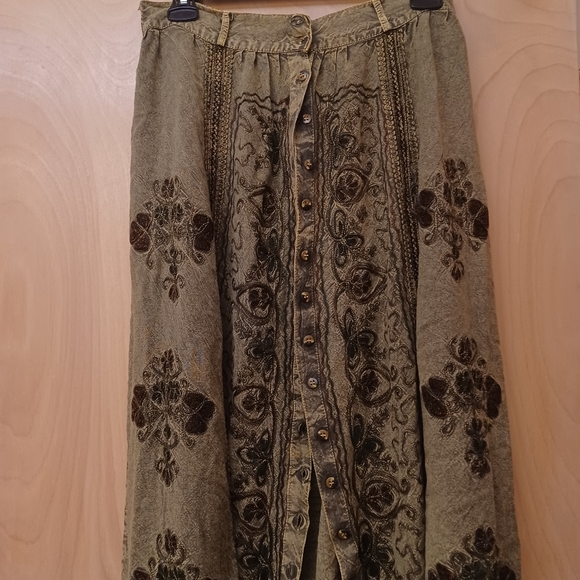 Green Olive Indian embroidered Boho witchycore fairy Button Skirt S - Picture 4 of 7